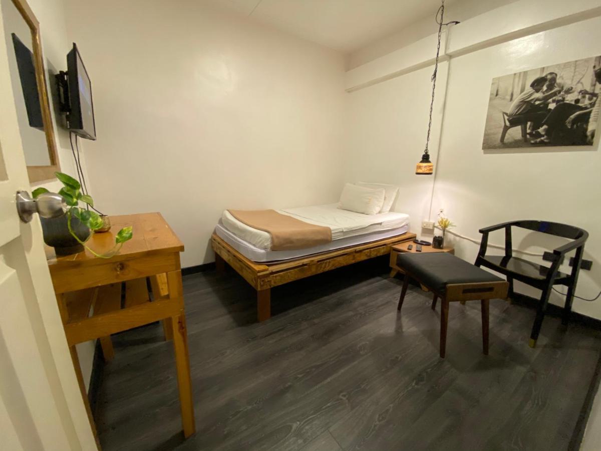 Cog Bnb Lubao -100 Mbps Wifi Екстериор снимка